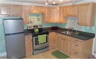 8 Franklin St unit 17, Marblehead, MA 01945 - photo 2