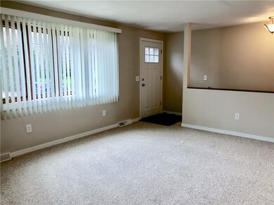 36 Joy Ln unit B, Narragansett, RI 02882 - photo 7