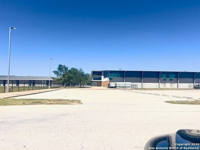 4810 S Loop 1604 W, von Ormy, TX 78073 - photo 4