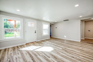 1224 N Roosevelt Ave, Fresno, CA 93728 - photo 6