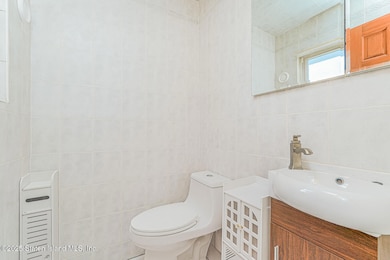 538 Leverett Ave, Staten Island, NY 10308 - photo 7