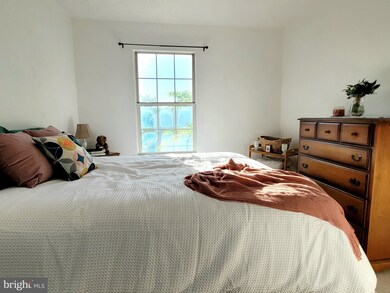 303 Tolbelt Ct, Stafford, VA 22554 - photo 5