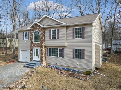 7500 Crestview Dr, Tobyhanna, PA 18466 - photo 3