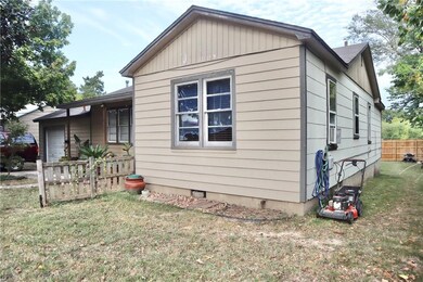 1403 S 4th St, Rogers, AR 72756 - photo 6
