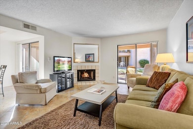 06-Living Room