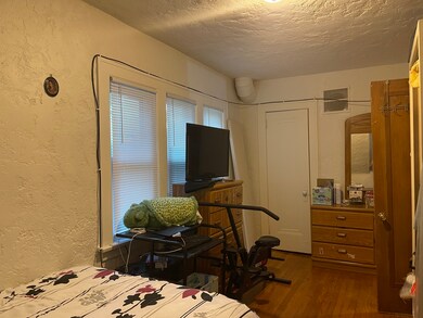 208 E Keith Ave, Waukegan, IL 60085 - photo 7