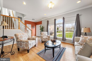 10221 Warfield St, White Plains, MD 20695 - photo 6