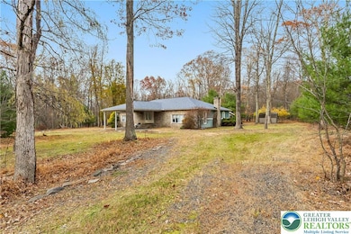 6236 Forest Ln, East Stroudsburg, PA 18302 - photo 6