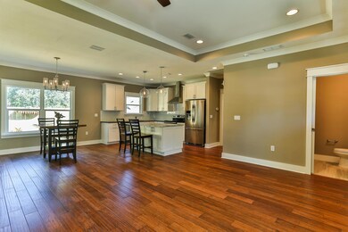 4 3rd St Shalimar FL 32579 USA-large-006