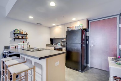 04 - 767 North High Street-4.jpg