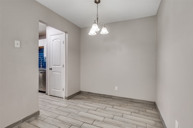 1603 Windsong Ln, Irving, TX 75060 - photo 3