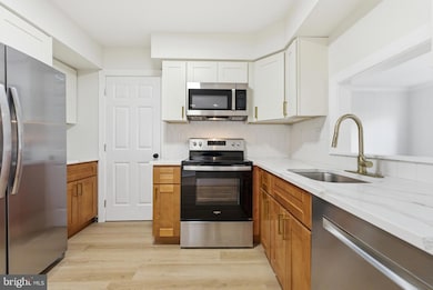 143 Banwell Ln, Mount Laurel, NJ 08054 - photo 6