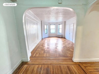 Brady Court unit 303, Bronx, NY 10462 - photo 6