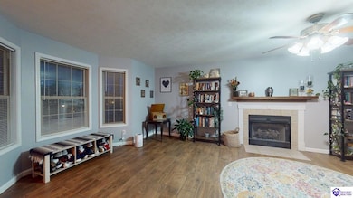 114 Seth Ct, Radcliff, KY 40160 - photo 6