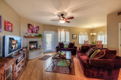 002_Living ~ Dining Room