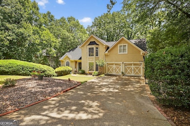 340 Mount Mitchell Way, Alpharetta, GA 30022 - photo 2