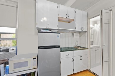 The Whitby unit 403A, New York, NY 10036 - photo 3