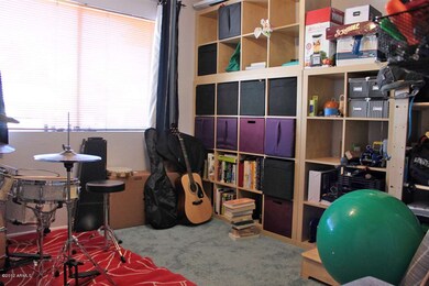 008Bedroom 2