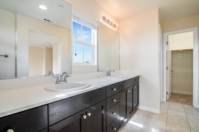 020_Primary Bathroom