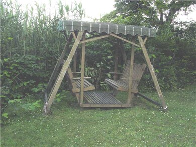 View. YARD WITH SWING.....