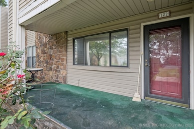 7403 S Yale Ave unit 122, Tulsa, OK 74136 - photo 3