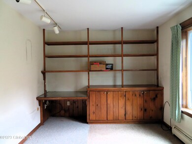 7 van Voast Ln, Schenectady, NY 12302 - photo 6