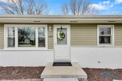 609 Charles Ave, Findlay, OH 45840 - photo 4