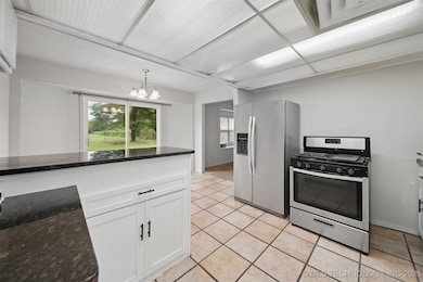 2507 Kirby Dr, Ada, OK 74820 - photo 4