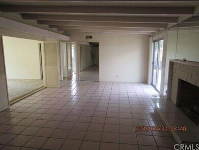 Family room area adjacent to kitchen