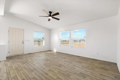 24921 N Verdot Rd, Paulden, AZ 86334 - photo 7