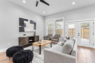 6484 T c Jester Blvd, Houston, TX 77091 - photo 7