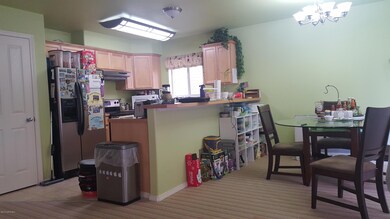 Kitchen/Dining