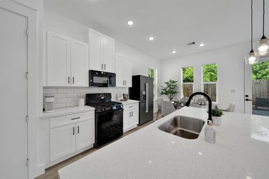 2339 Paul Quinn St, Houston, TX 77091 - photo 4