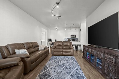 19303 E College Dr unit 207, Aurora, CO 80013 - photo 4