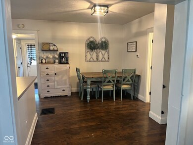 663 N 5th St, Middletown, IN 47356 - photo 4