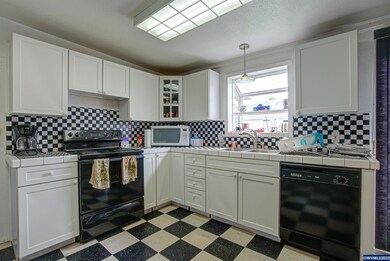 1318 Main St, Lyons, OR 97358 - photo 6