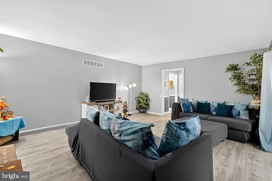 7 Deer Track Ln, Newark, DE 19711 - photo 5