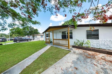 5736 Simms St, Hollywood, FL 33021 - photo 2