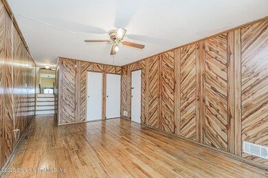 98 Logan Ave, Staten Island, NY 10301 - photo 6