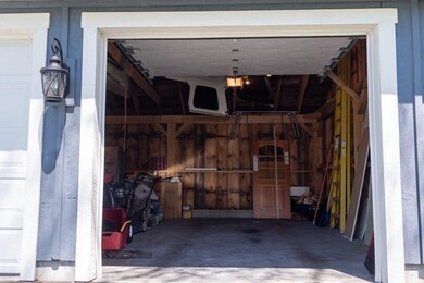 175 Silver St, Greenfield, MA 01301 - photo 7