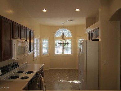 5174 E Circulo Las Cabanas, Tucson, AZ 85711 - photo 4