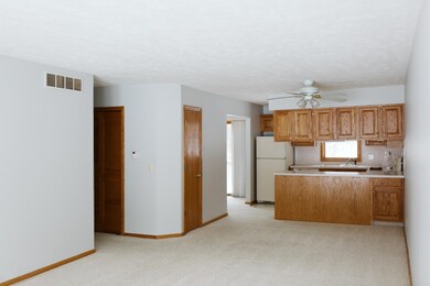 front living room photo 3