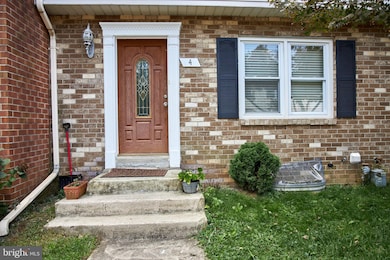 4 Autumn Hill Way, Gaithersburg, MD 20877 - photo 2