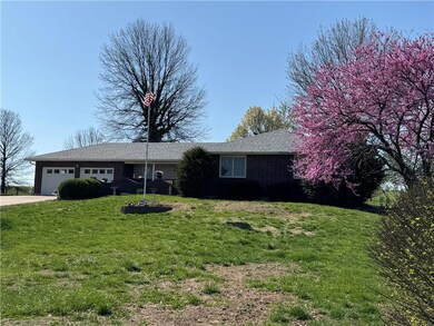 13885 Mc Intyre Rd, Leavenworth, KS 66048 - photo 3