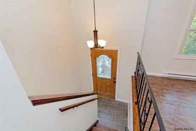 81 Woodville Ave, Albany, NY 12211 - photo 3