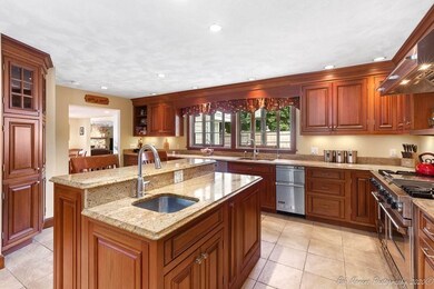 24 Williams St, Beverly, MA 01915 - photo 6