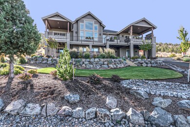 Rockside Ct 10760 Web (2 of 60)