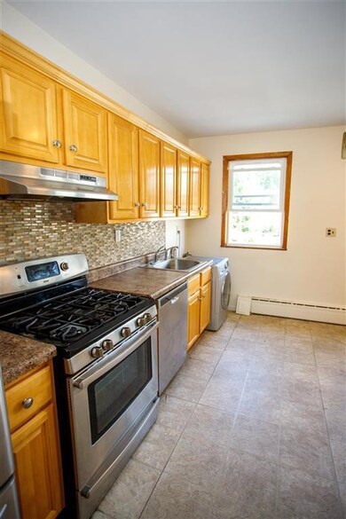 70 Manhattan Ave unit 3, Jersey City, NJ 07307 - photo 5