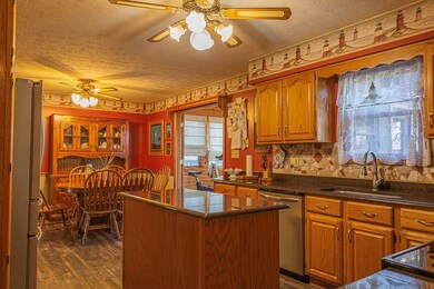 180 Deborah Ln, Whiteland, IN 46184 - photo 3