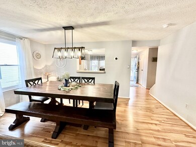 8034 Green Tree Ct, Elkridge, MD 21075 - photo 7